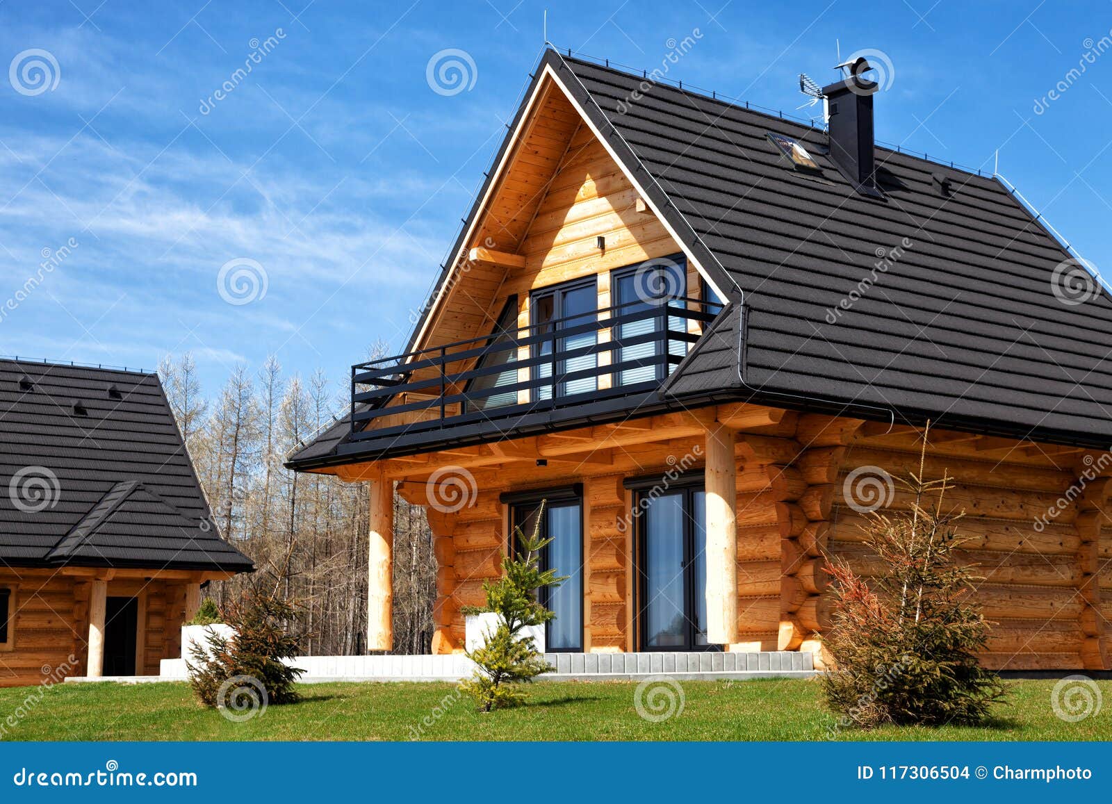 Fachadas de casas simples: Diseños funcionales y atractivos