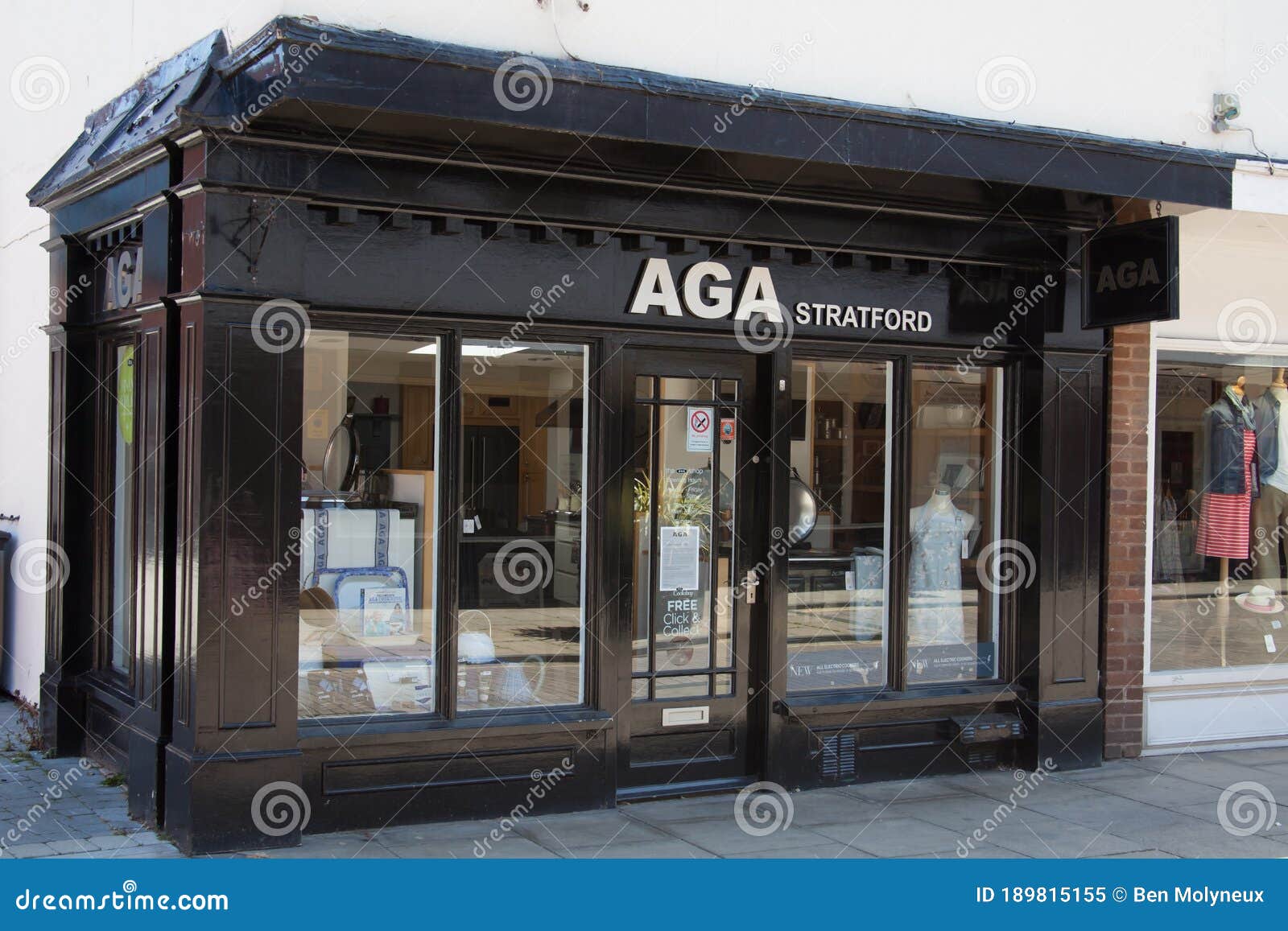 Uma Loja De Aga Em Stratford Sobre Avon Em Warwickshire No Reino Unido  Imagem Editorial - Imagem de elevado, europeu: 189815155