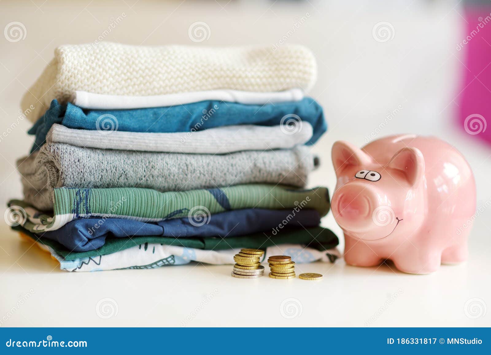 Como economizar em roupas de bebê?