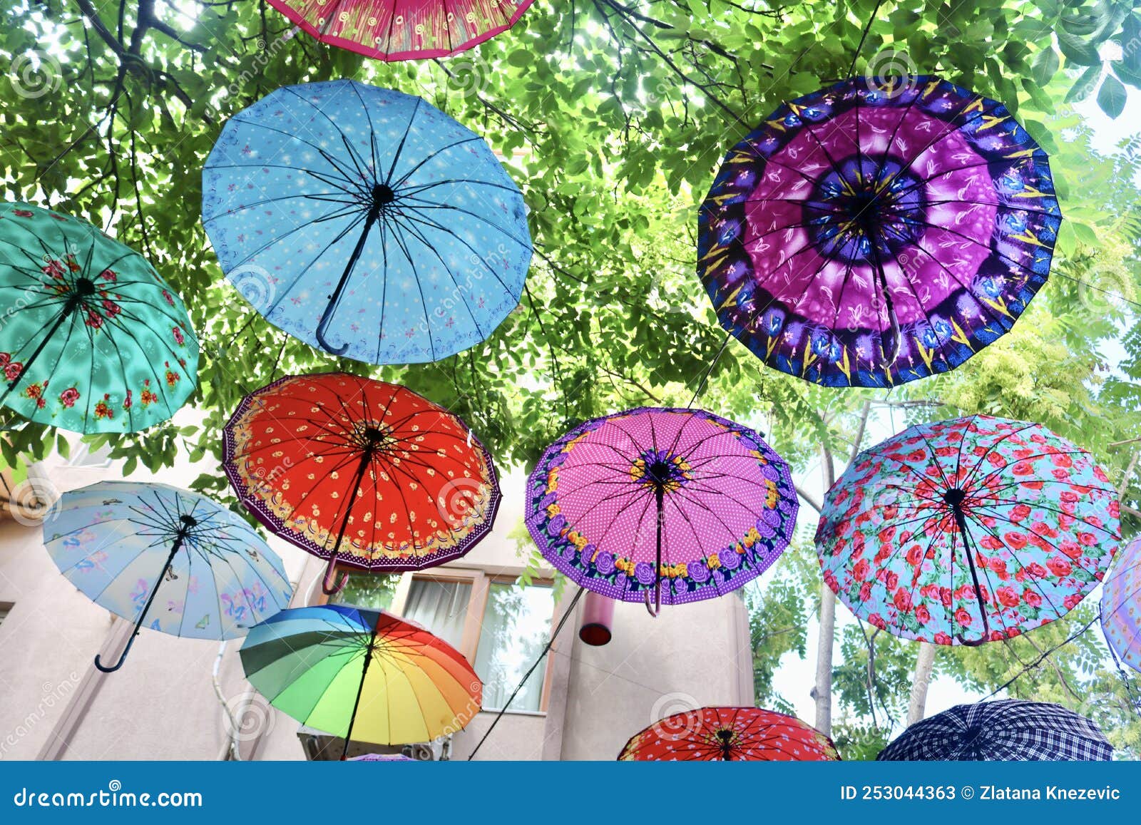 umbrella decor in kadikoy