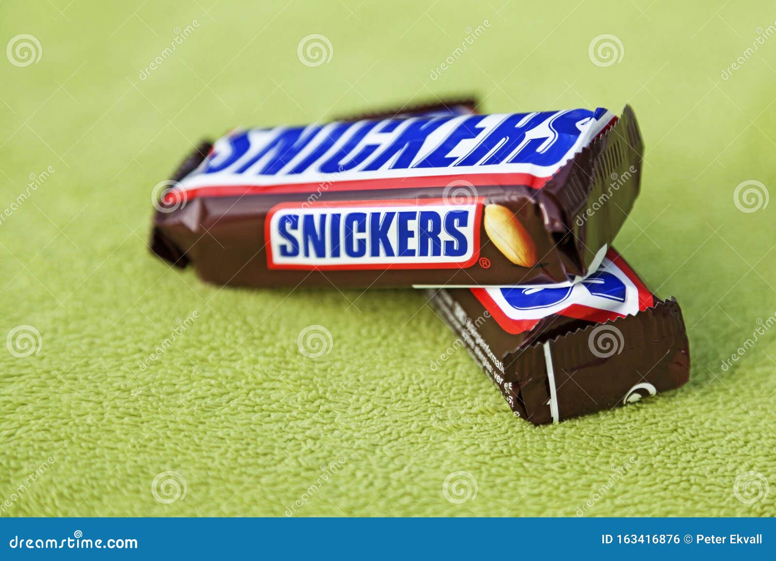 787 Two Chocolate Bars Photos Free Royalty Free Stock Photos From Dreamstime