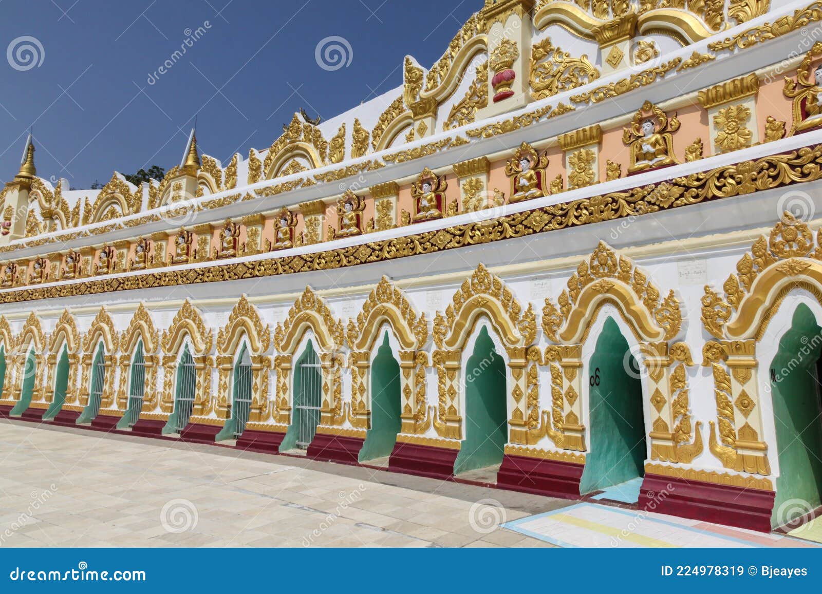 umin thonze pagoda - sagaing hills, myanmar