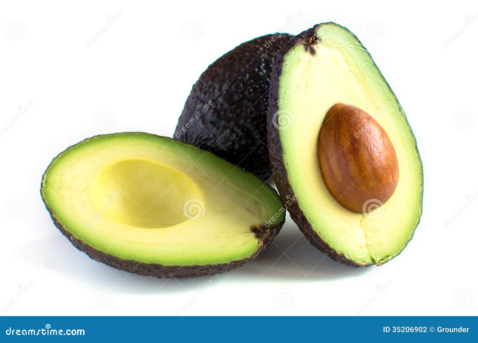 Un Avocado Fresco Tagliato a Metà Fotografia Stock - Immagine di cremoso,  guacamole: 35206902