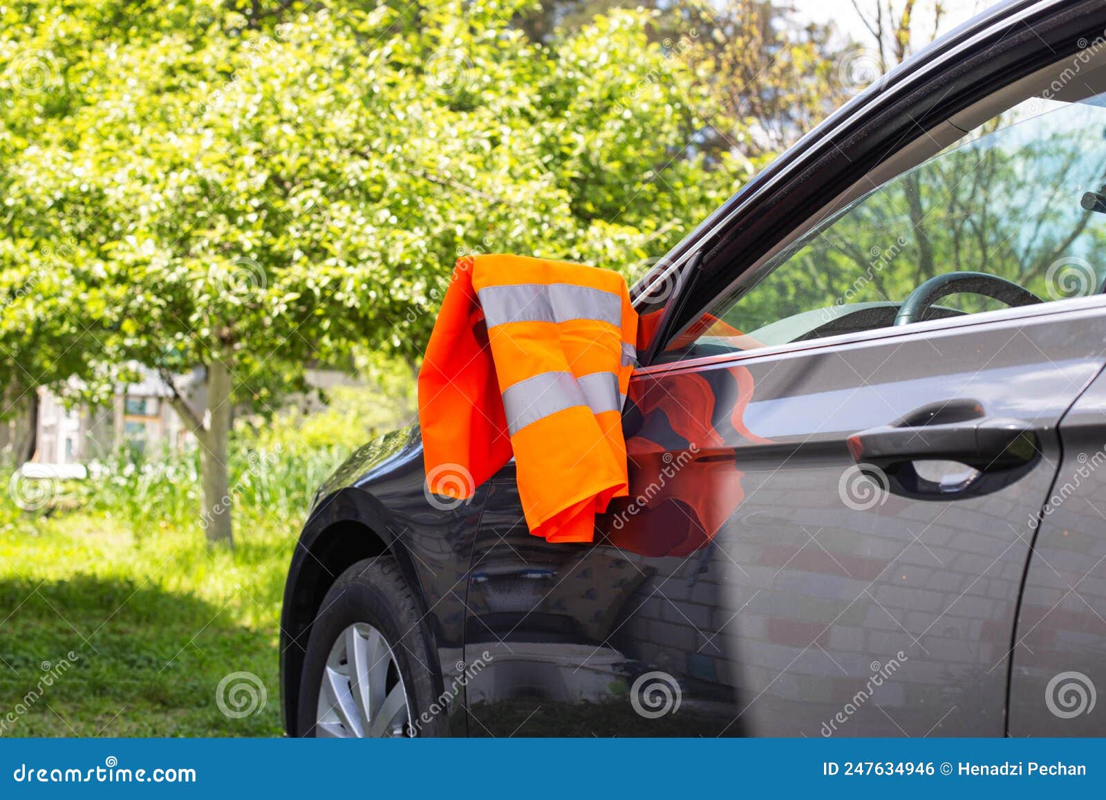 gilet orange voiture