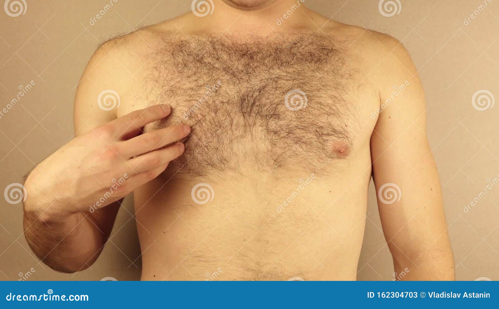 Hombres jóvenes peludos desnudo solos fotos