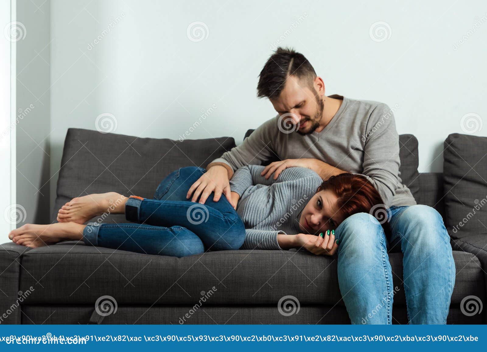 Un Homme Regrette Une Fille Qui a Un Mal D