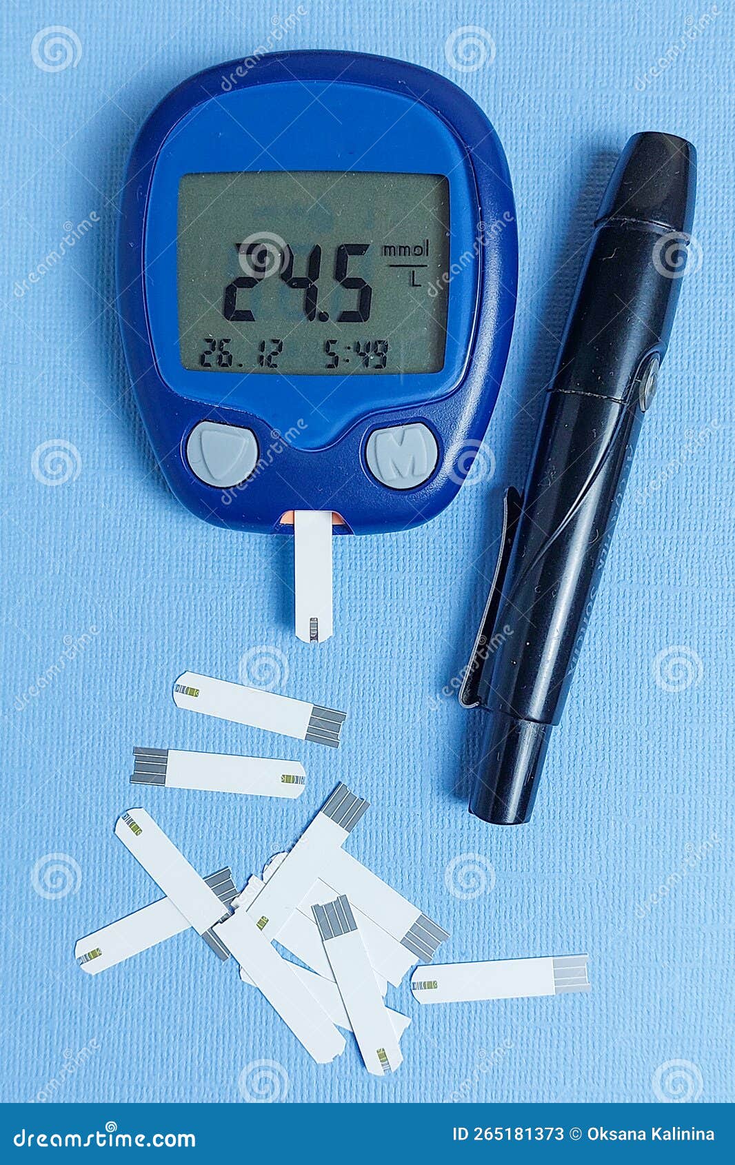 Un Medidor De Glucosa En Sangre Con Un Alto Nivel De Azúcar En