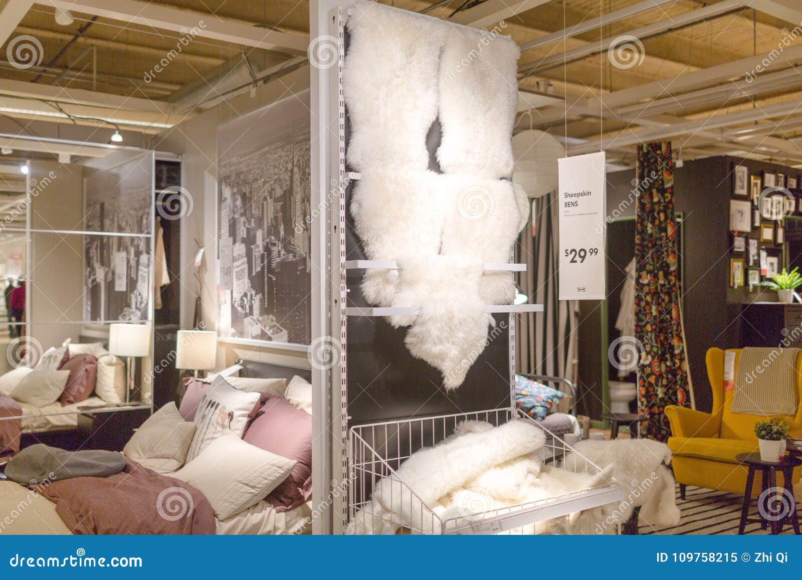 sensibilidad Contrapartida visa Una Muestra Del Interior En La Tienda De IKEA, IKEA Fue Fundada Adentro De  Suecia En 1943, IKEA Para Tener Tiendas De Cadena Gran Imagen editorial -  Imagen de elegancia, edificio: 109758215