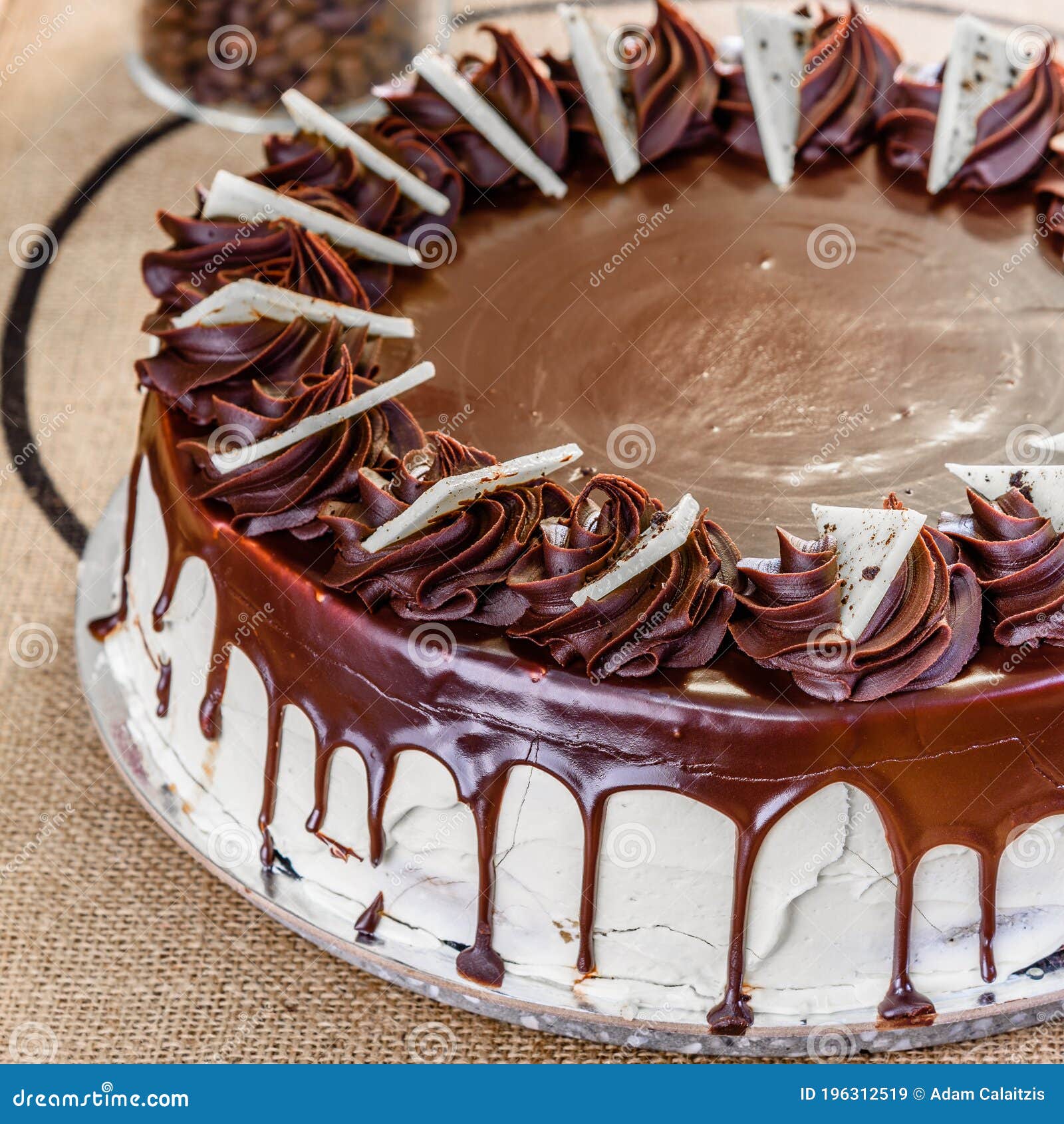 Una Tarta De Chocolate Decadente Imagen de archivo - Imagen de pedazo,  mimar: 196312519