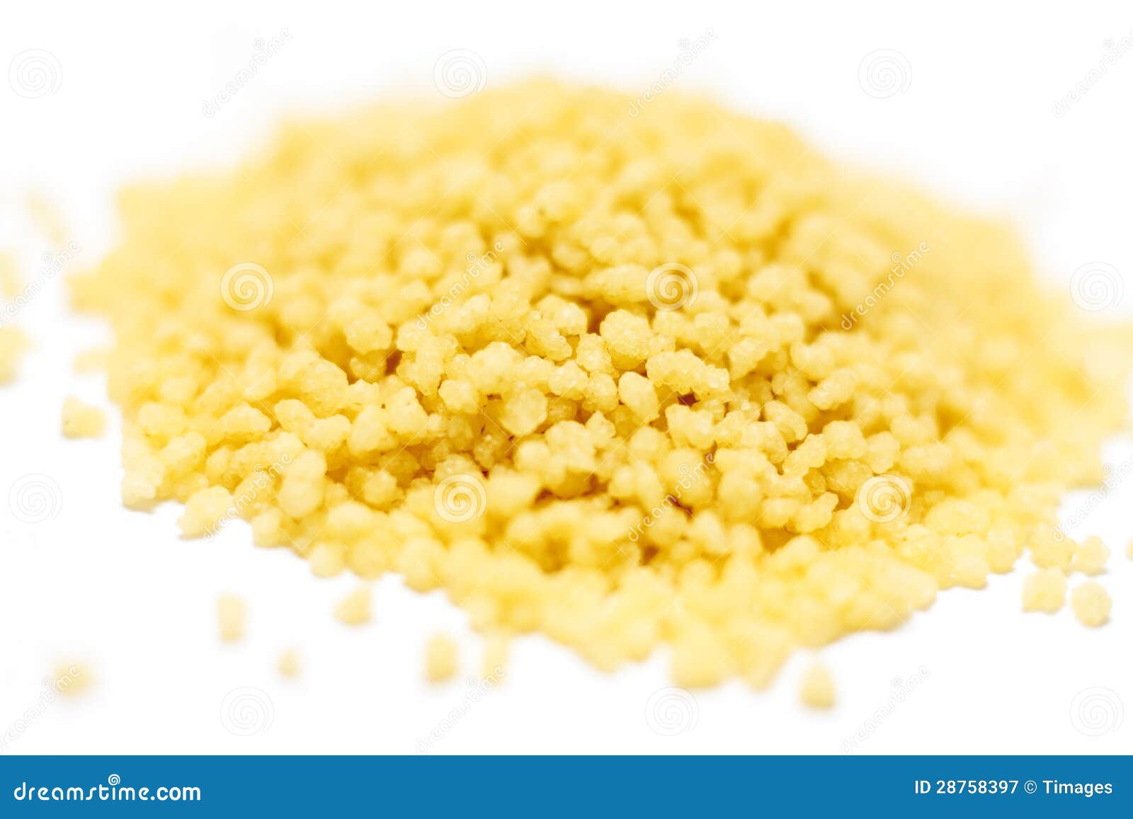 Uncooked couscous obraz stock. Obraz złożonej z kuskus 28758397