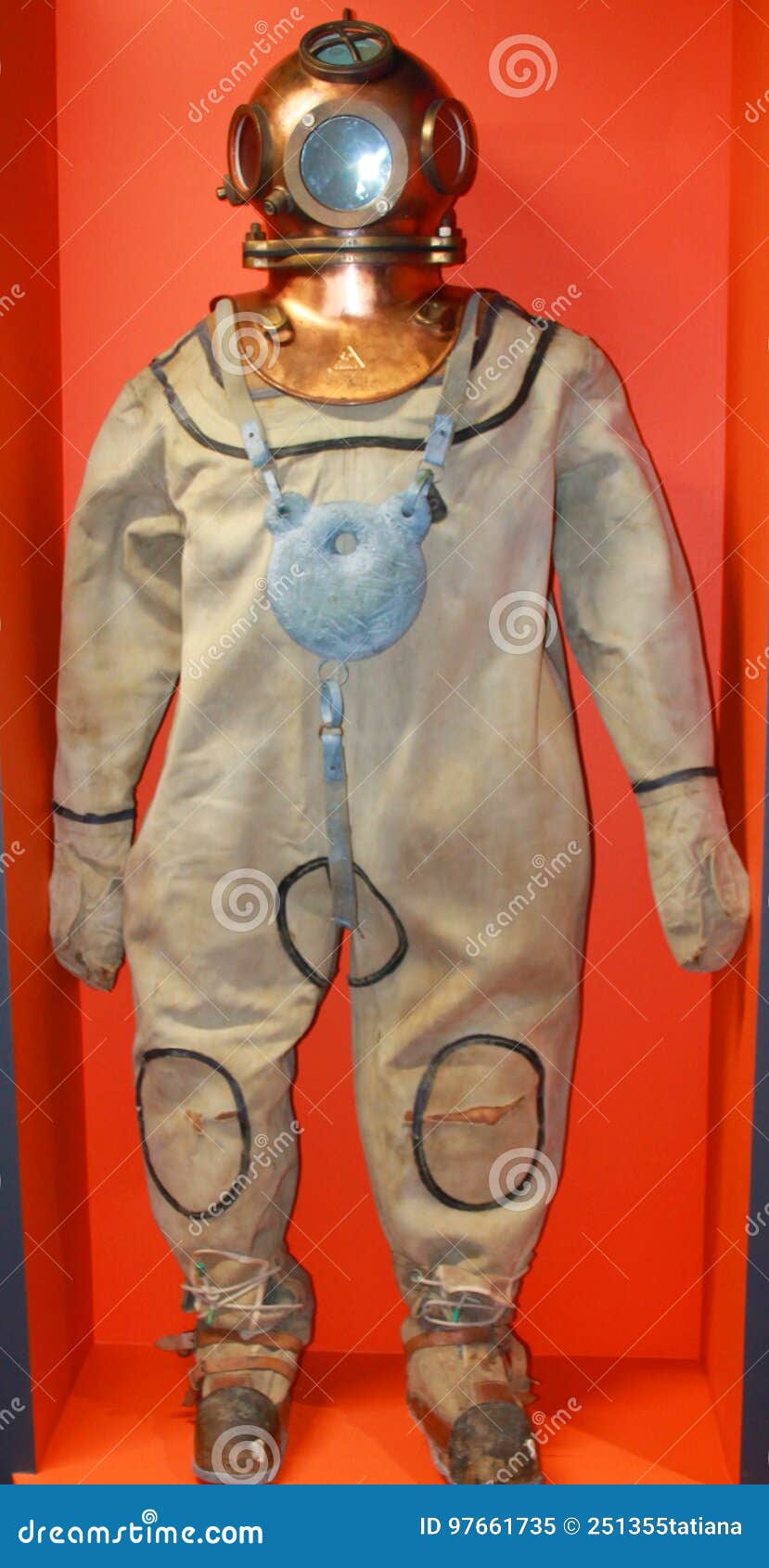 Underwater suit of a diver editorial image. Image of diver 97661735