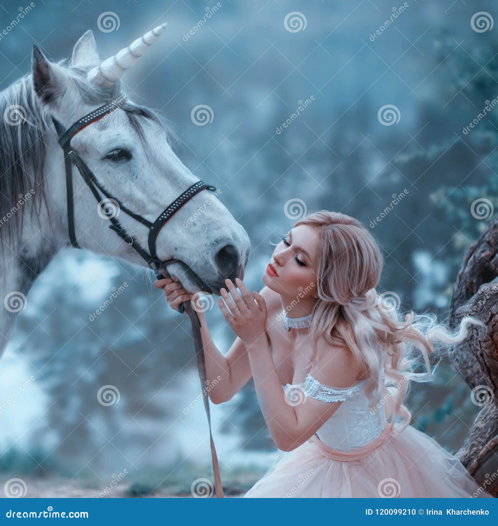 Résultat de recherche d'images pour "fantastique femme cheval"