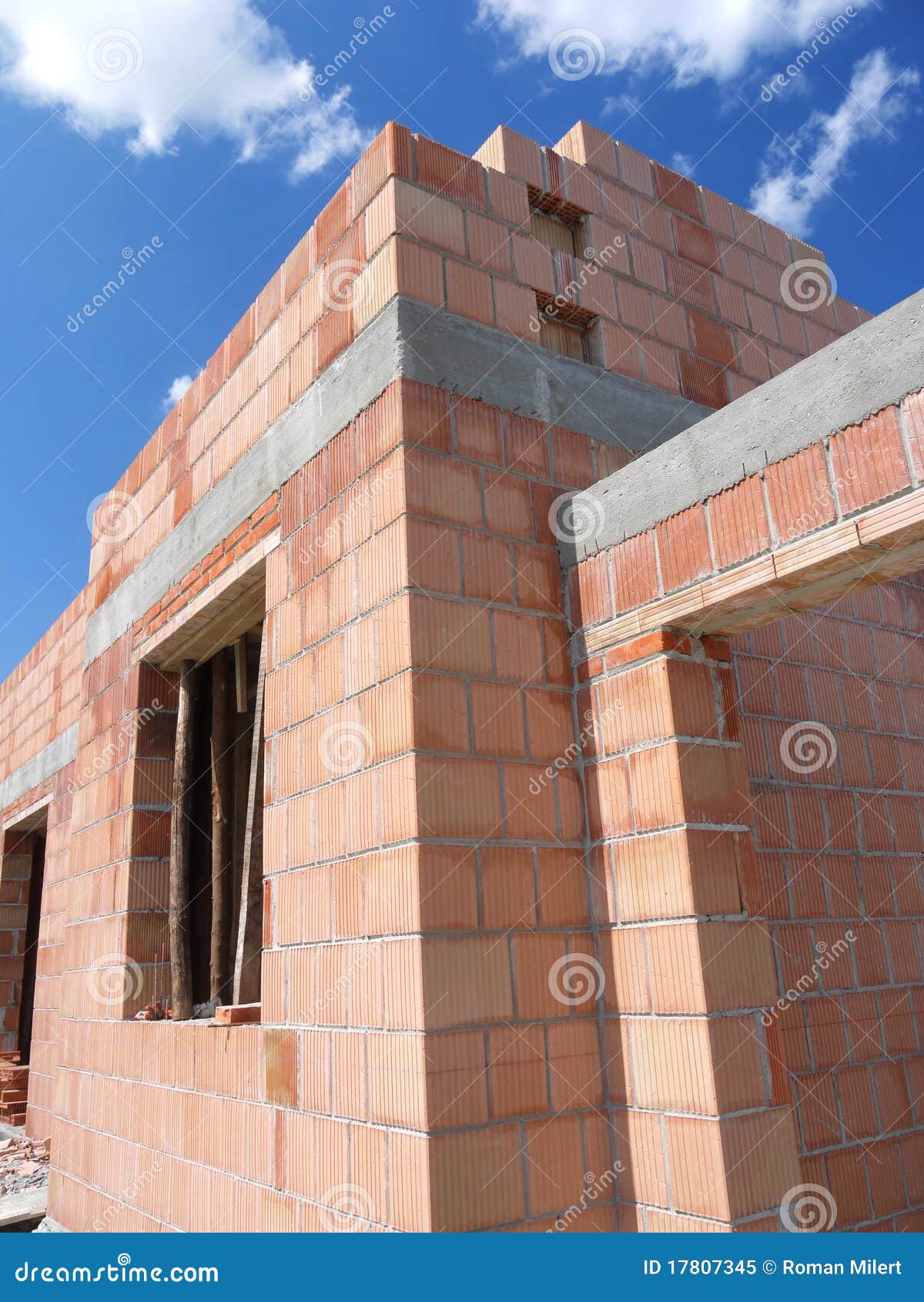Unfinished house stock image. Image of ceramics, airbrick 17807345