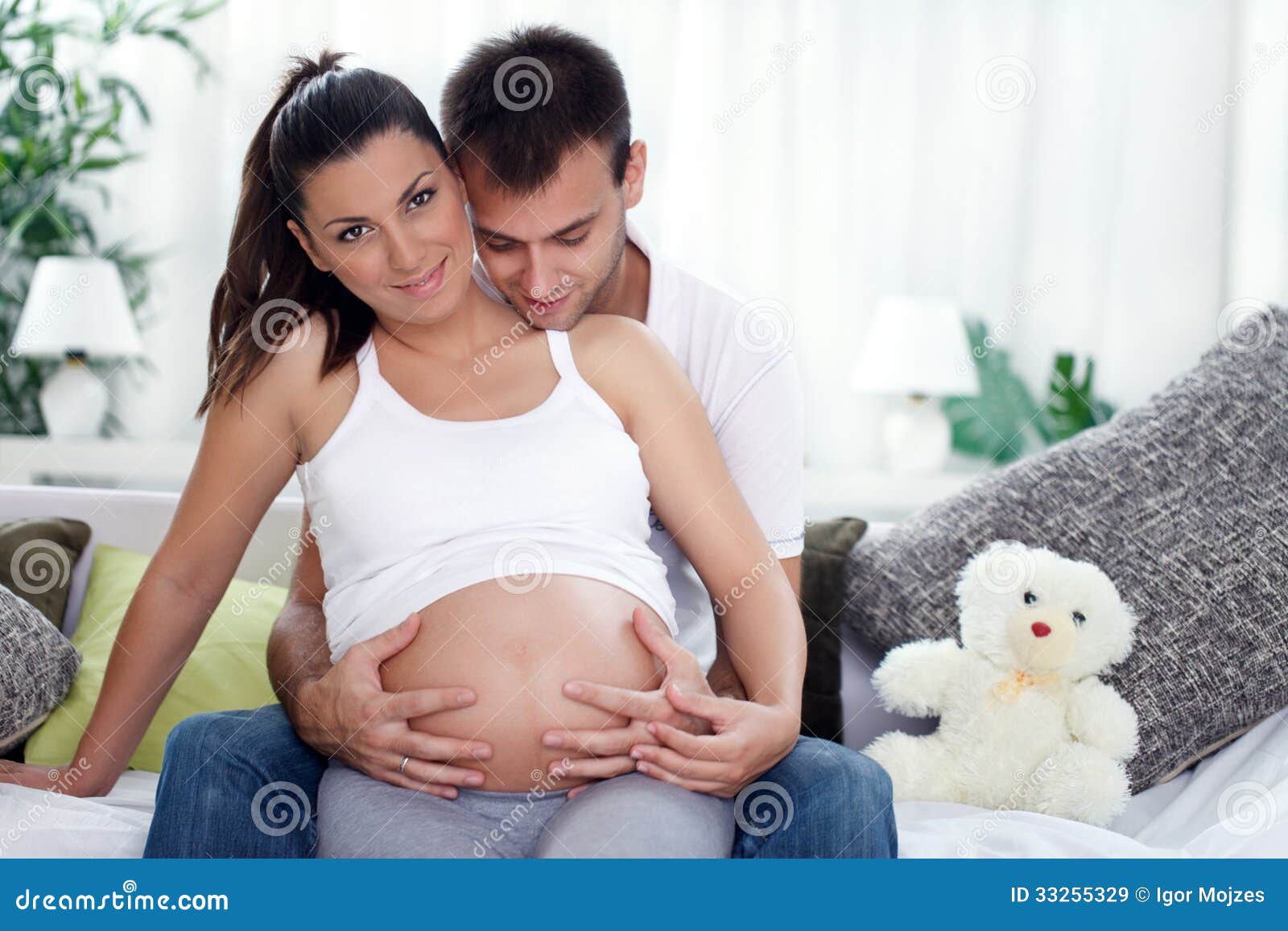 Жена беременна вторым