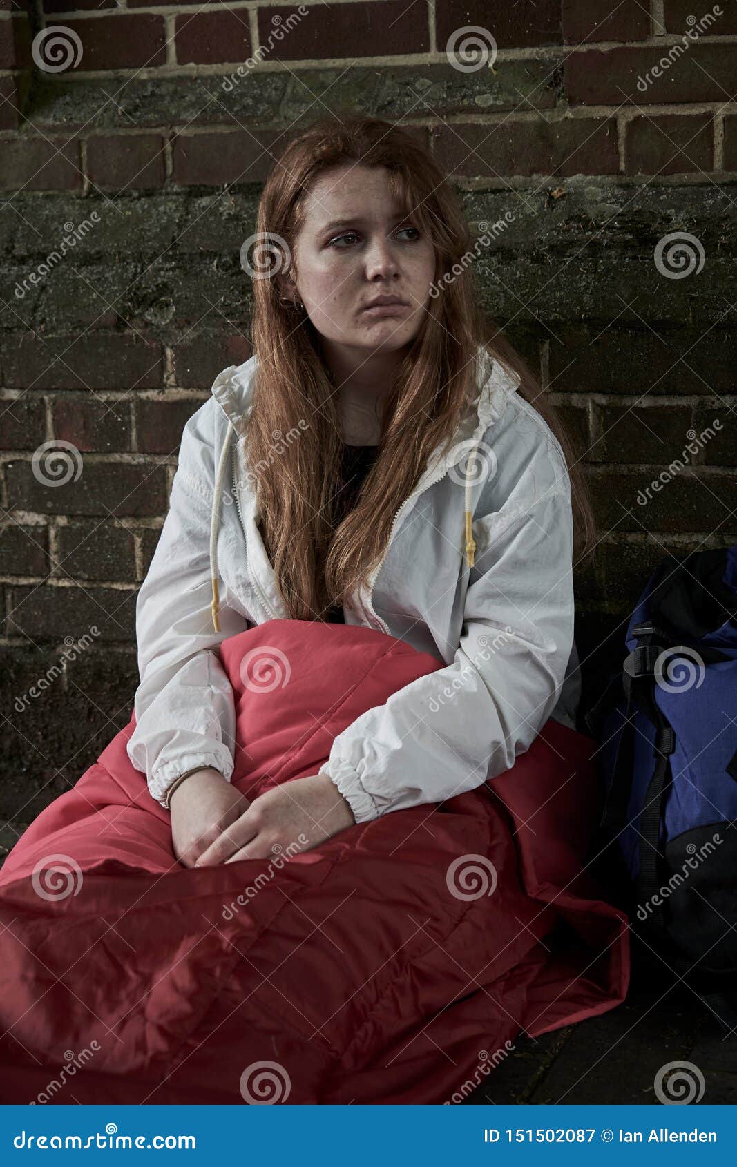 Vulnerable Homeless Teenage Girl Sleeping on the Street Stock Image ...