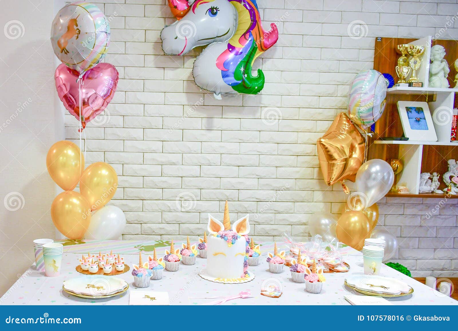 unicorn kids table