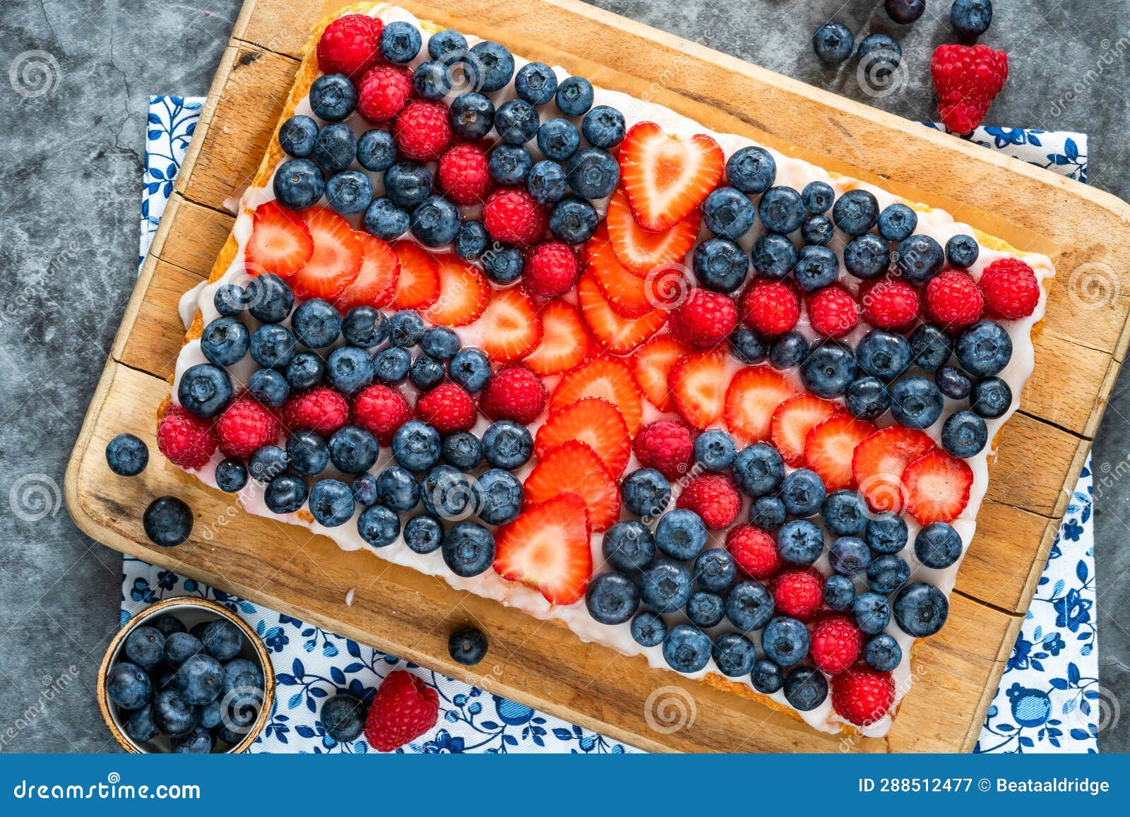 Union Jack cake stock image. Image of blue, pastry, celebration 288512477