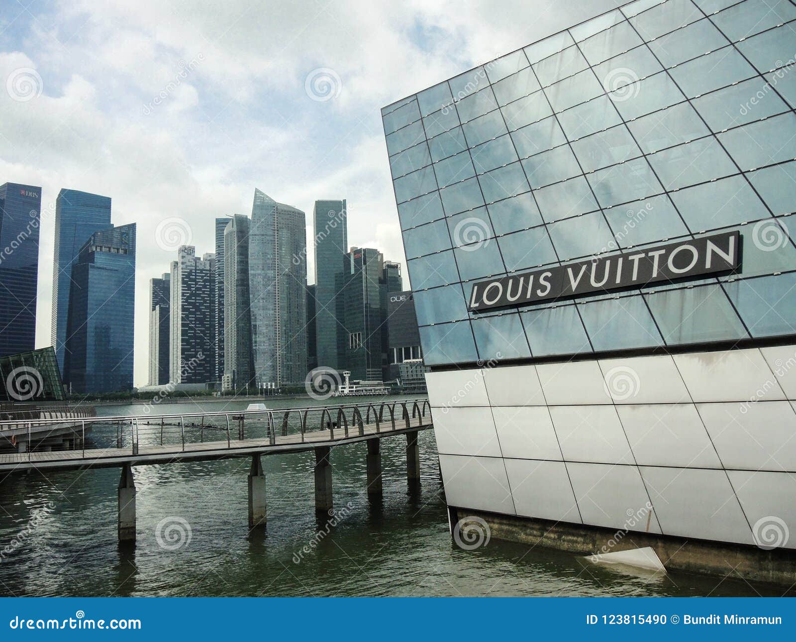 Unique Design Glass Building Of Louis Vuitton Fashion House And Luxury Retail At Marina Bay ...