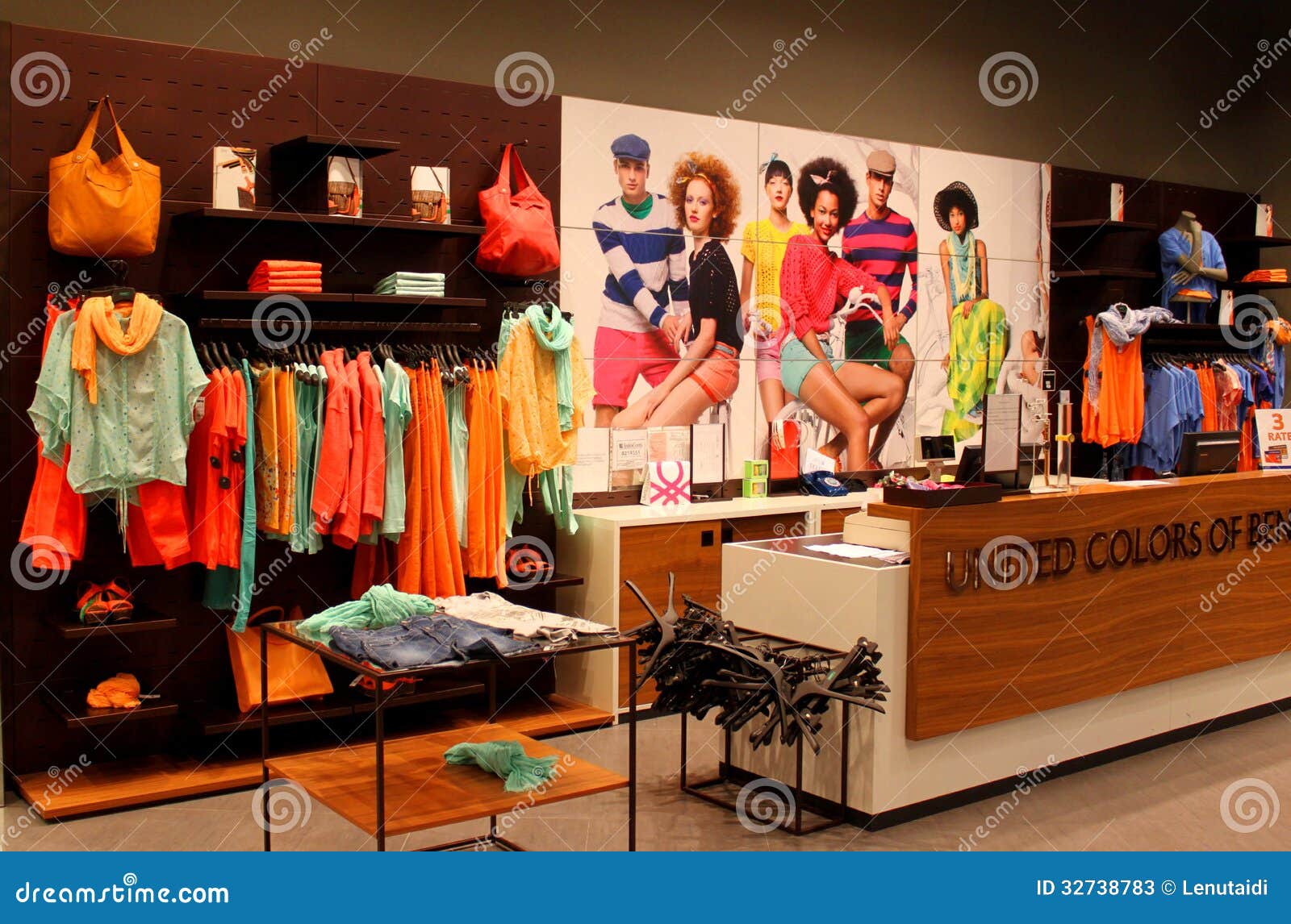 United Colors Benetton Photos - Free & Royalty-Free Stock Photos