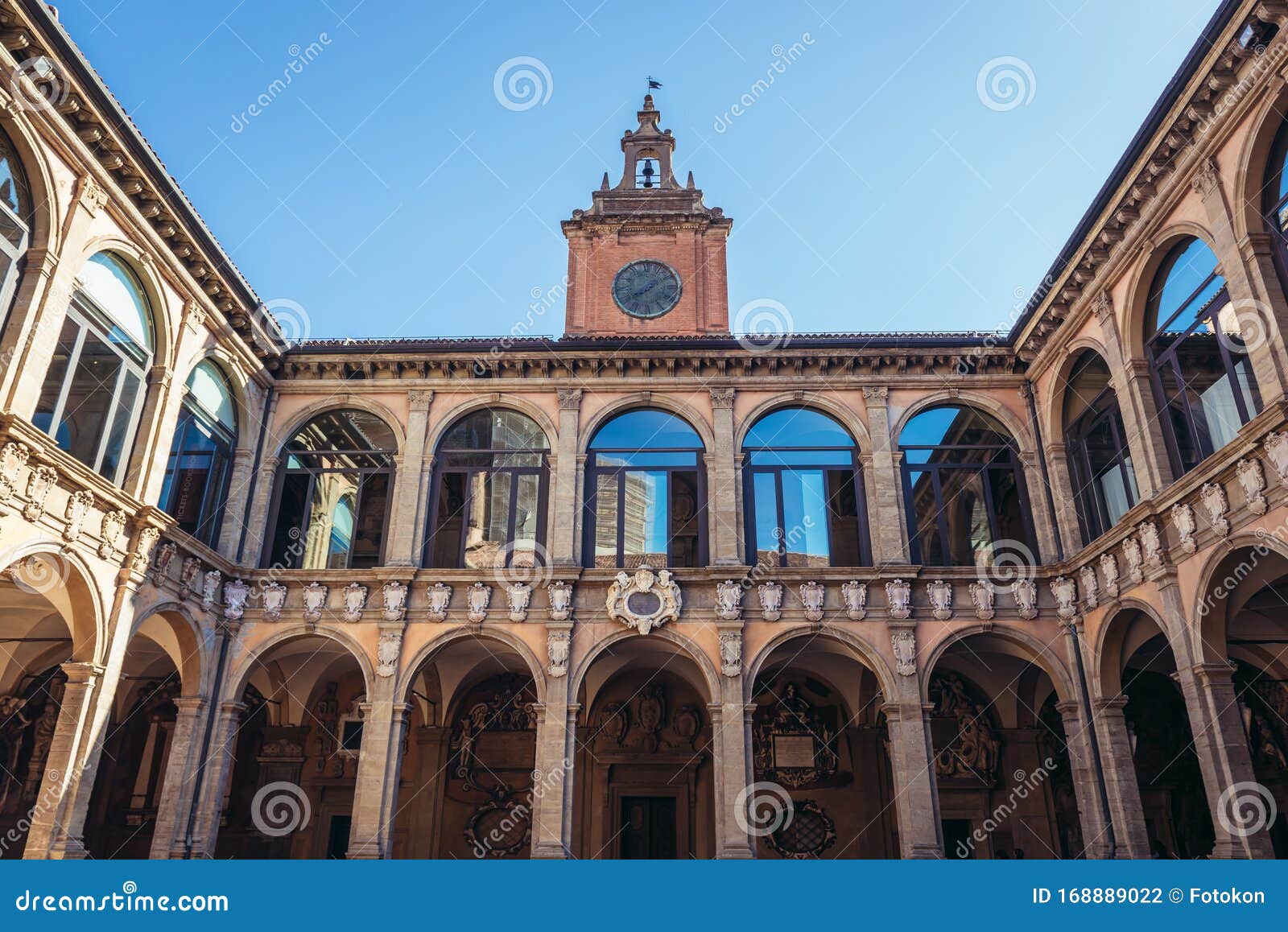 international tourism and leisure industries university of bologna