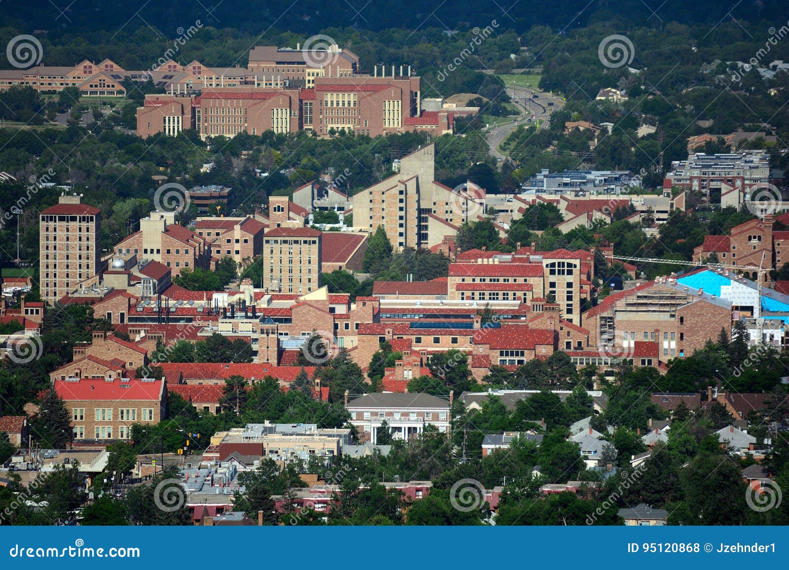 University Of Colorado Boulder Campus On A Sunny Day Stock Photo University Of Colorado Boulder Campus On A Sunny Day Stock Photo