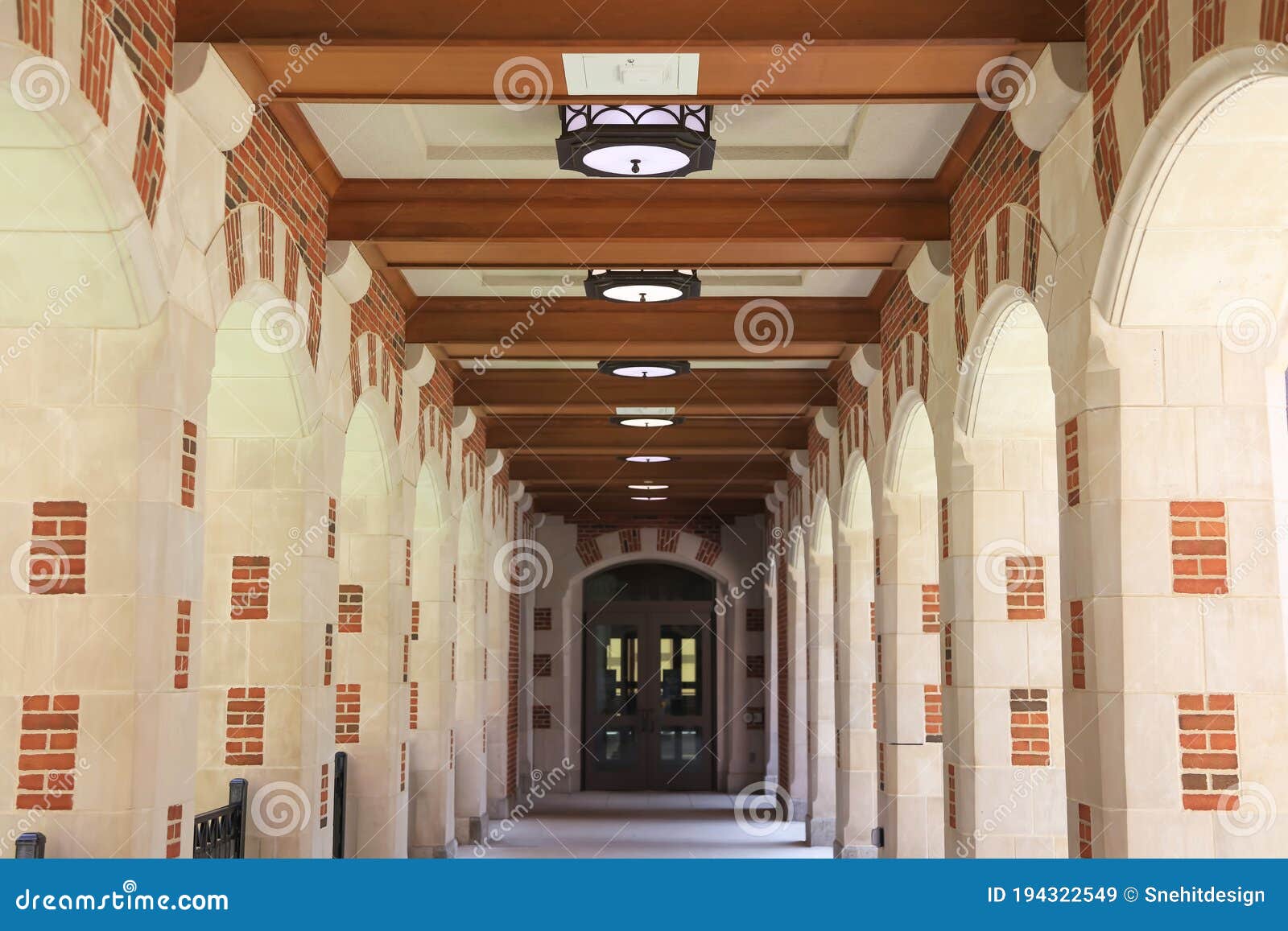University Of Michigan`s North Quadrangle Residential And