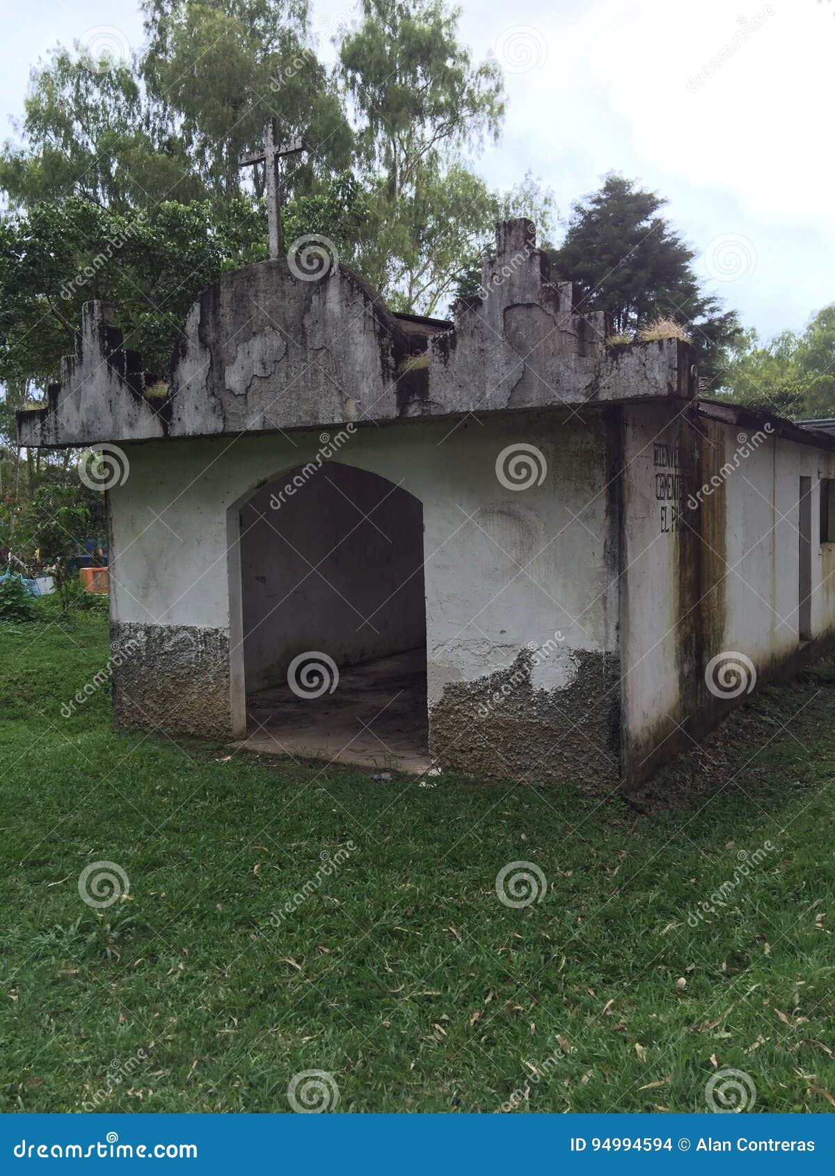 unkept cemetery in guatemala