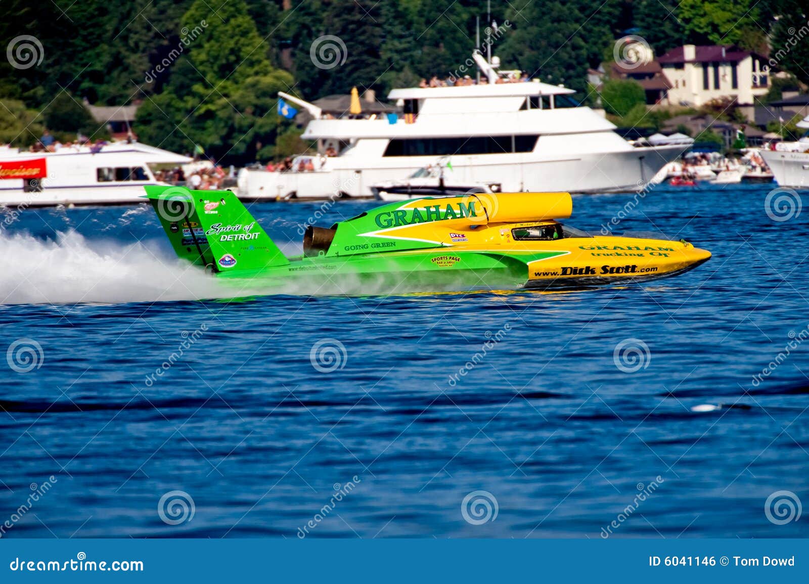 Unlimited Hydro Race Boat editorial photo. Image of northwestern 6041146