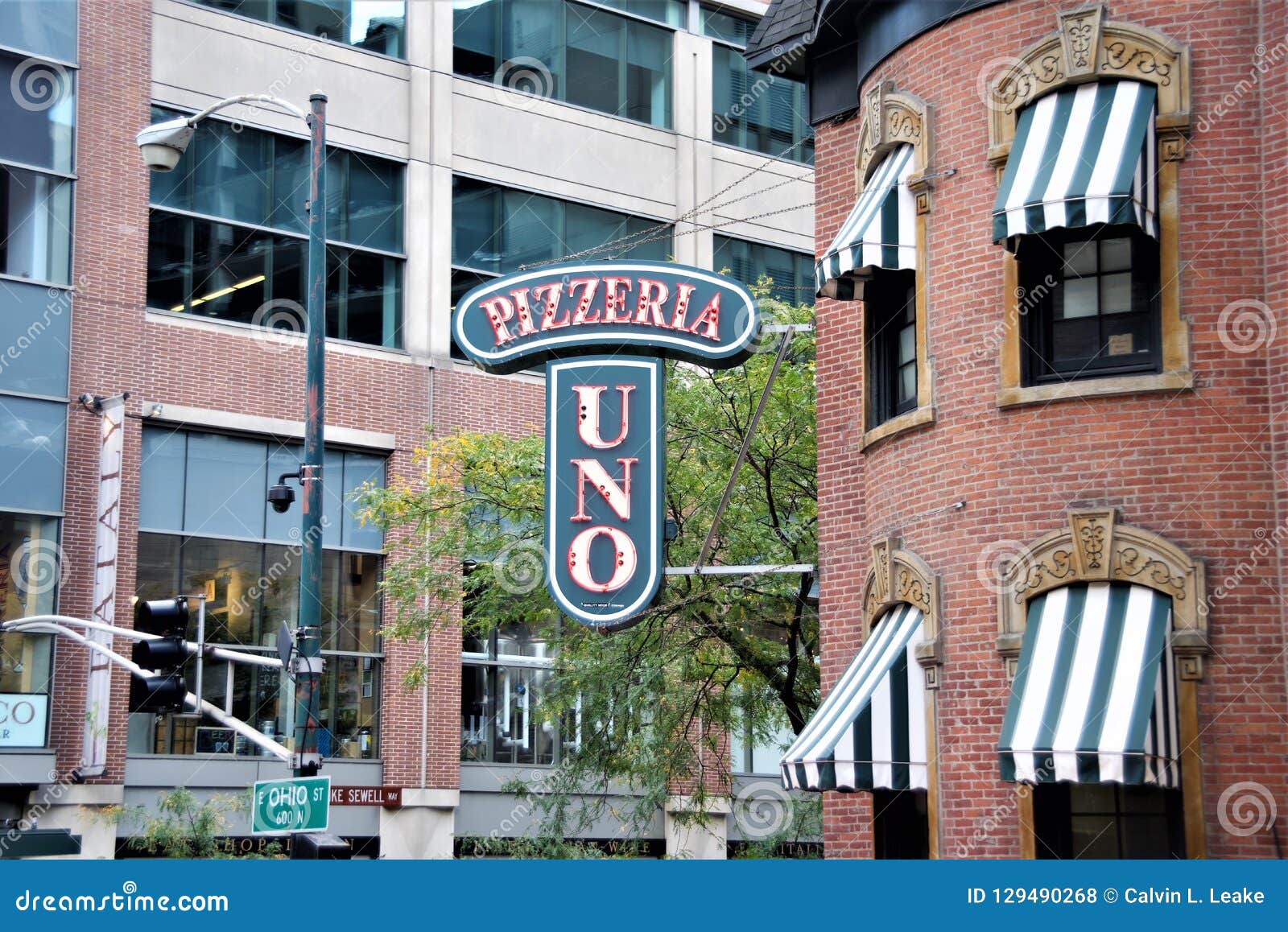 Uno Pizzeria & Galler Chicago, Illinois Redaktionell Arkivfoto Bild