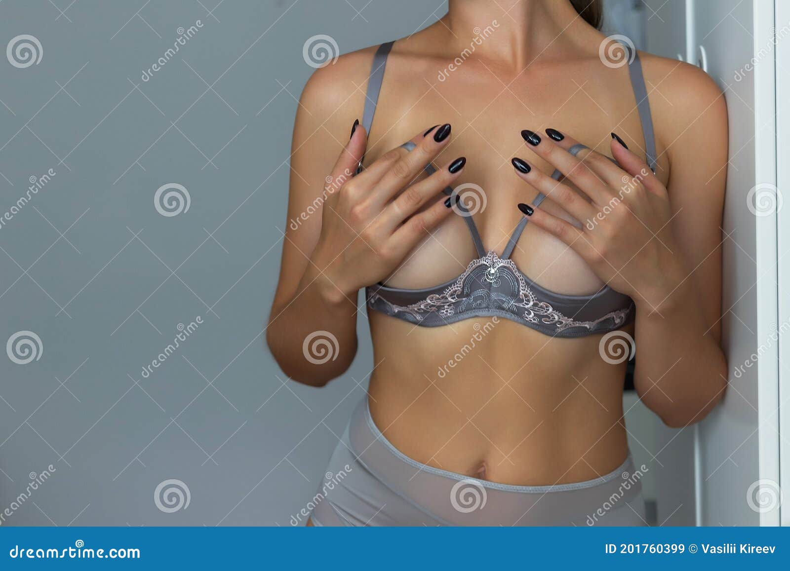 Crop Woman with Nude Breast Stock Image - Image of naked, body: 201760399