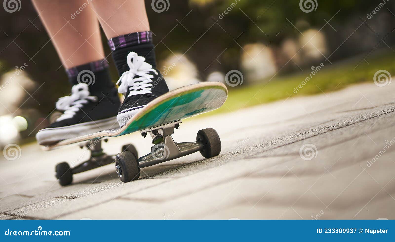 https://thumbs.dreamstime.com/z/unrecognizable-teenager-girl-skateboarding-road-park-wanderlust-skateboarder-outdoor-lifestyle-concept-233309937.jpg