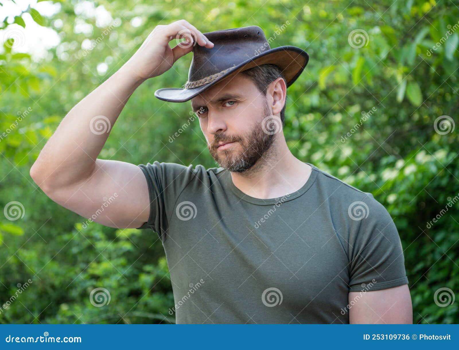 Unshaven Cowboy Wearing Hat. Caucasian Cowboy in Hat Stock Photo ...
