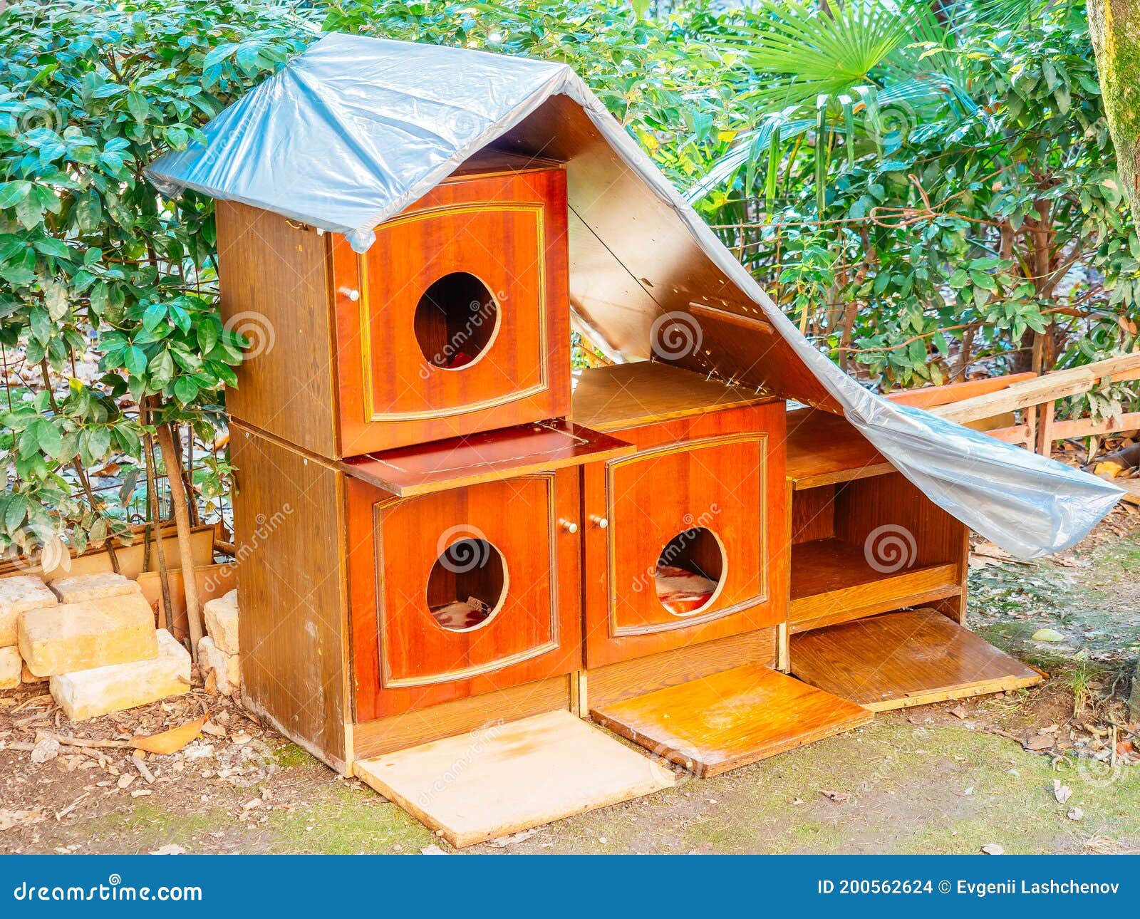 Unusual Homemade Cat Houses Made Of Bedside Tables Covered With A unusual-homemade-cat-houses-made-of-bedside-tables-covered-with-a