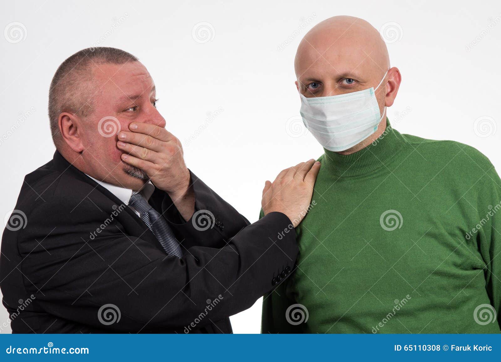 Uomo D'affari Che Conforta Giovane Che Soffre Dal Cancro Fotografia