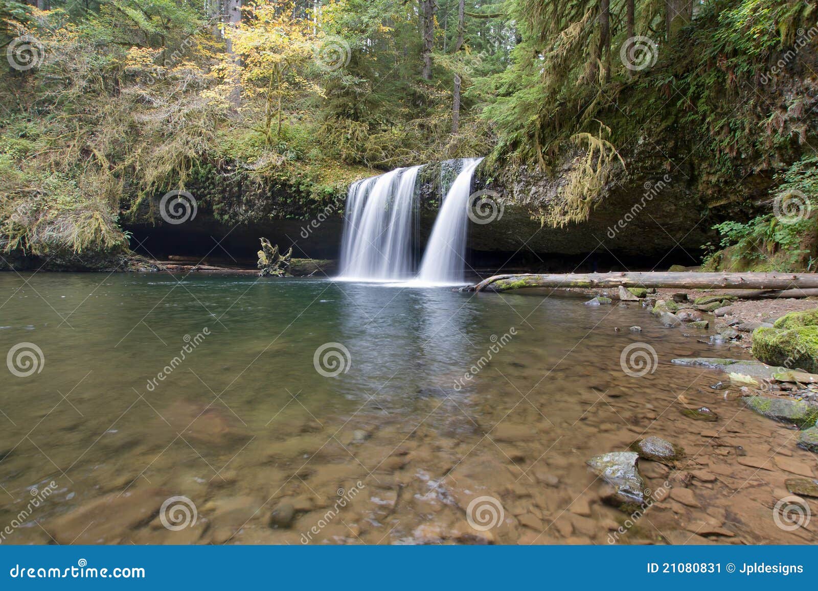 Upper Butte Falls in Oregon Stock Image Image of oregon, waterfall