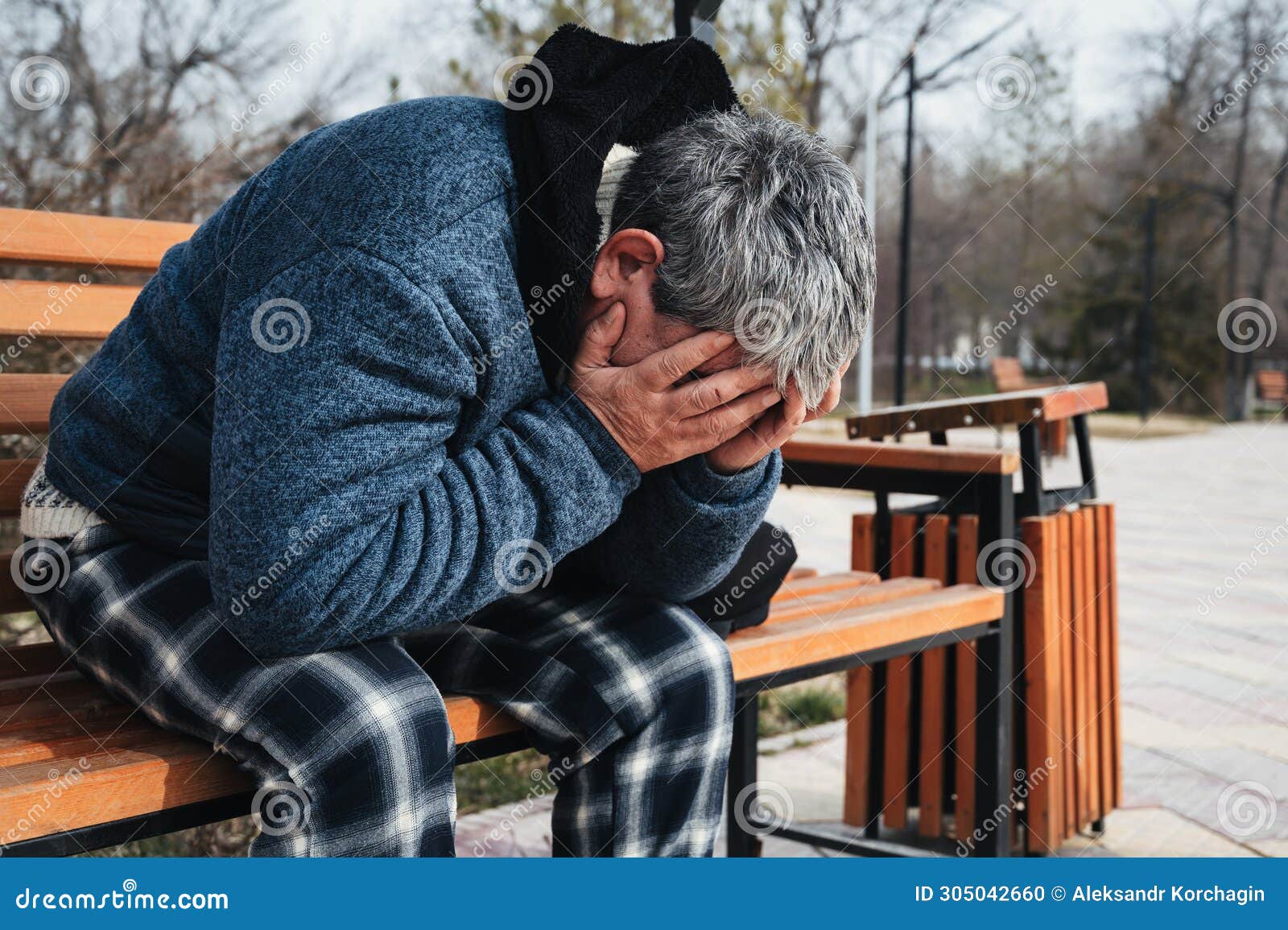 Upset Lonely Homeless Elderly Old Caucasian Man with Depression Holds ...