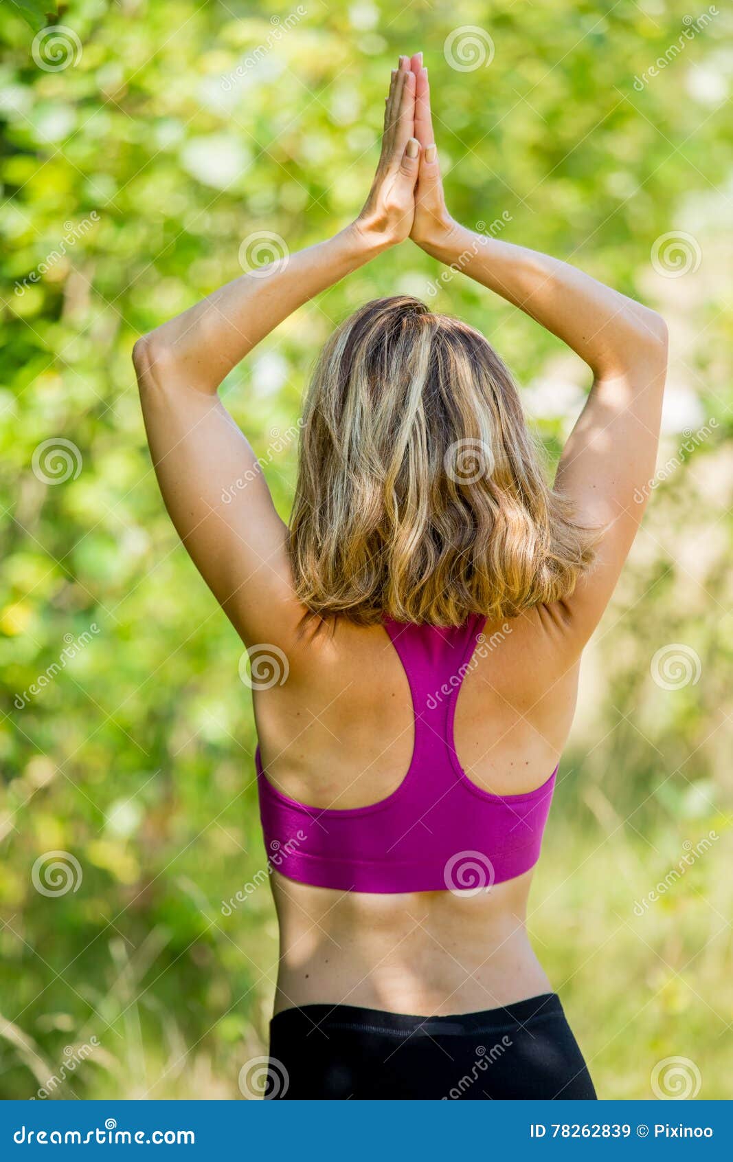 Upward Salute Side Bend Pose Yoga Parsva Urdhva Hastasana  Yoga  Sequences Benefits Variations and Sanskrit Pronunciation  Tummeecom