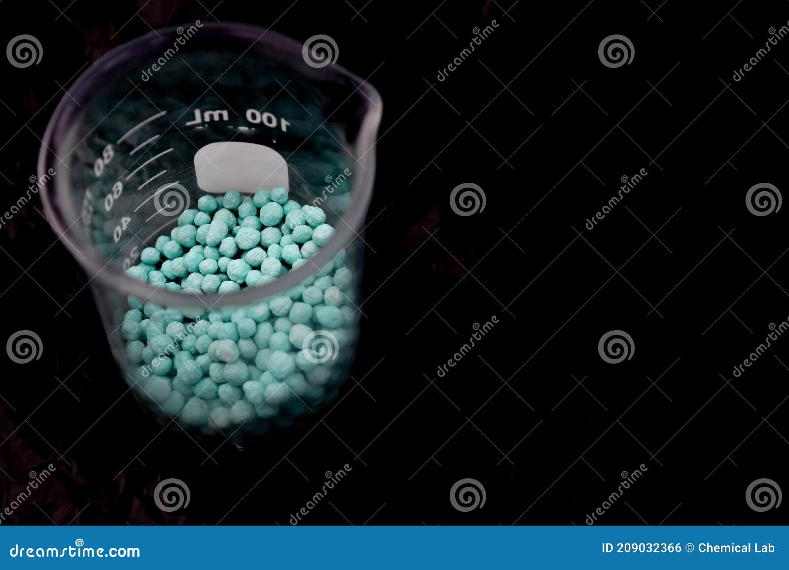 Urea dangerous chemical stock photo. Image of garden 209032366