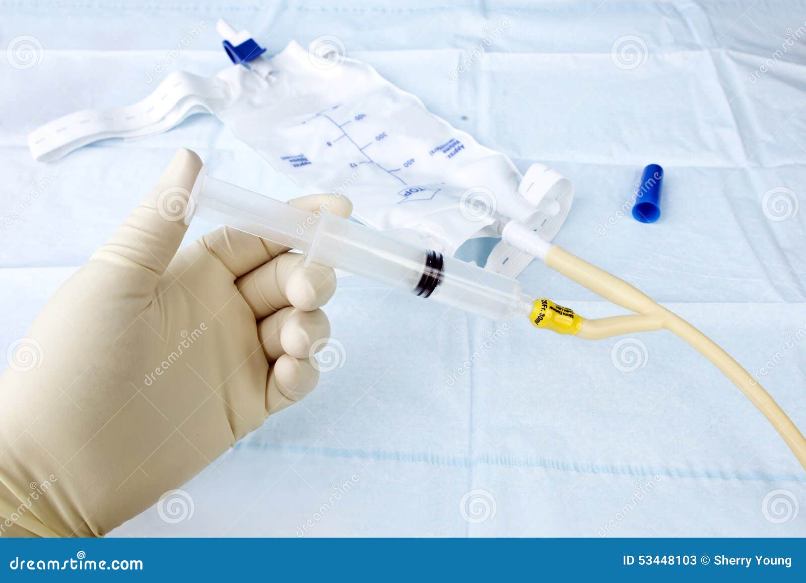 Urinausscheidende KatheterFülle Stockbild Bild von krankenhaus