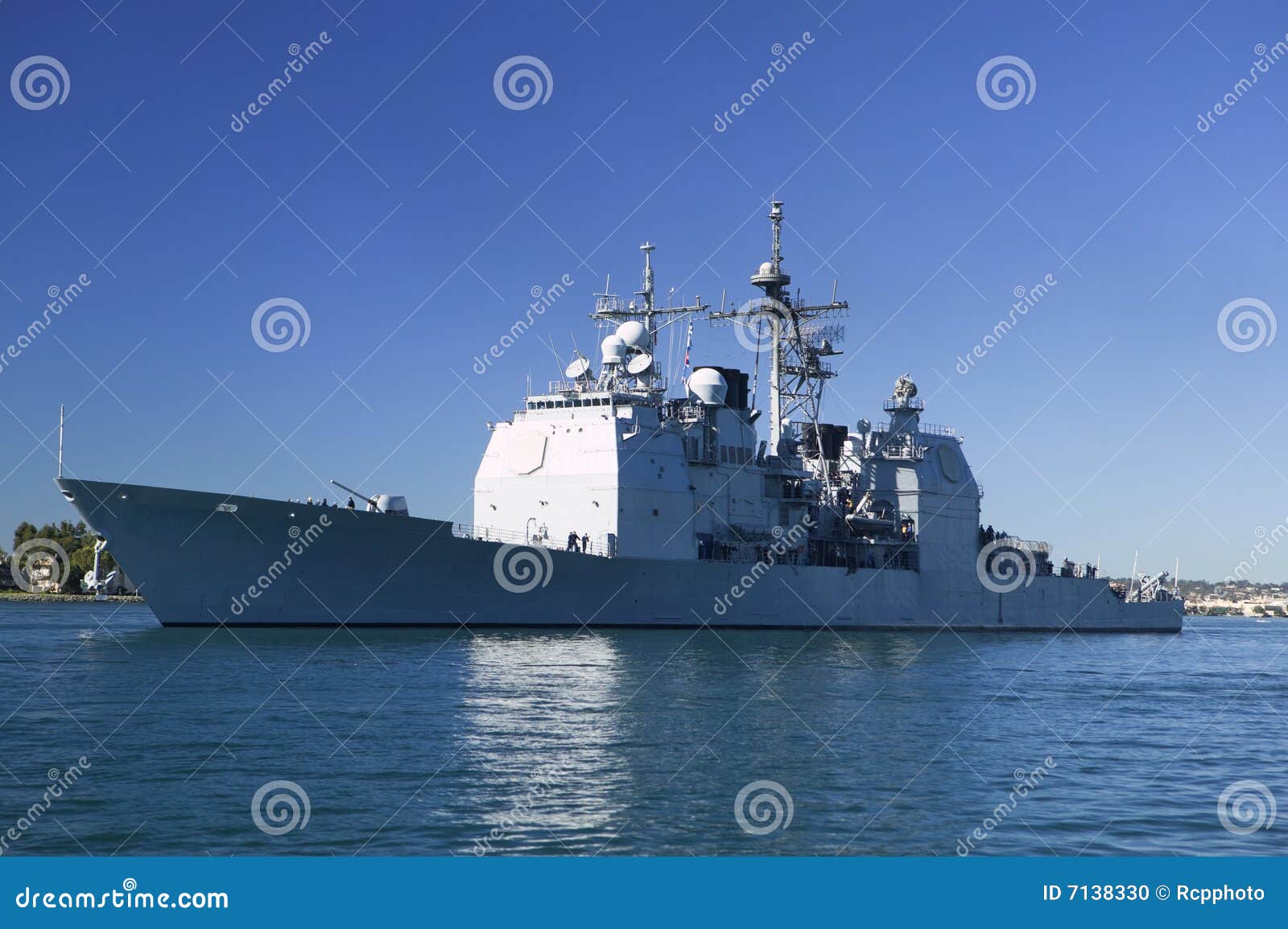 us navy ticonderoga cruiser