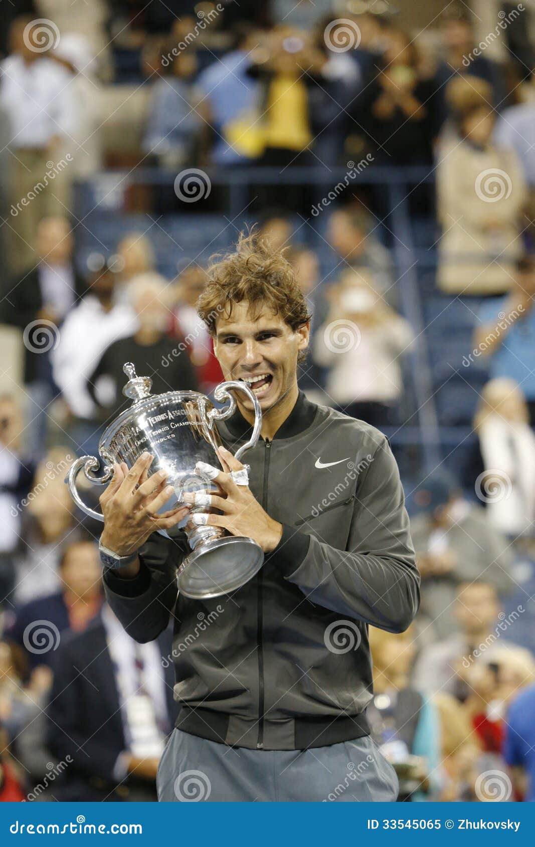 US Open Champion Rafael Holding US Open during Trophy Presentation Editorial Image - Image of championship: 33545065