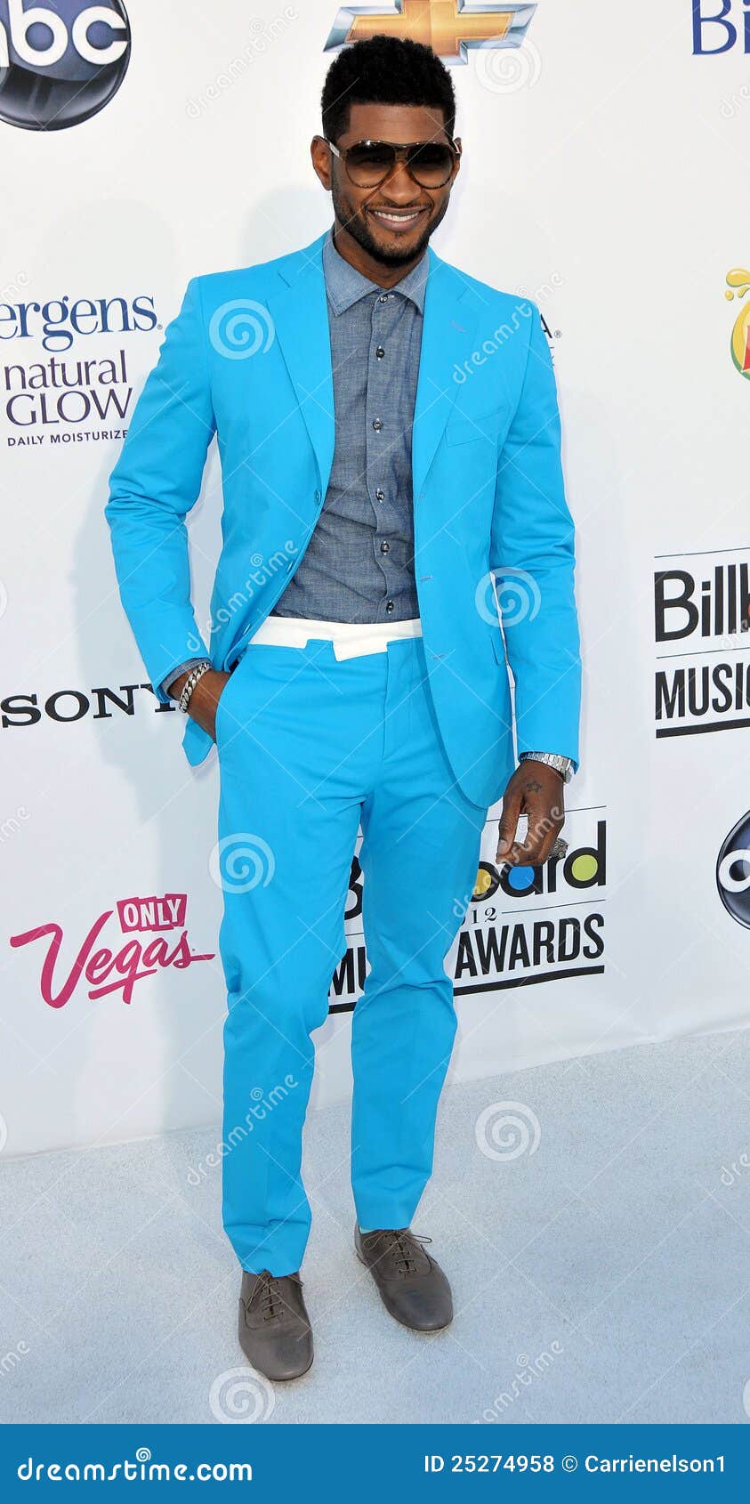 Usher Arrives At The BOF 500 Gala Rocking All LOUIS VUITTON By