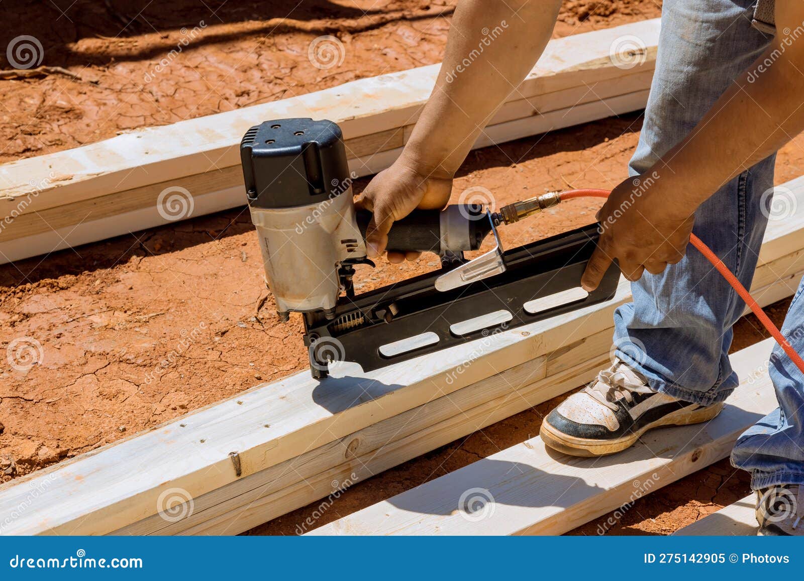 Using an air hammer deals