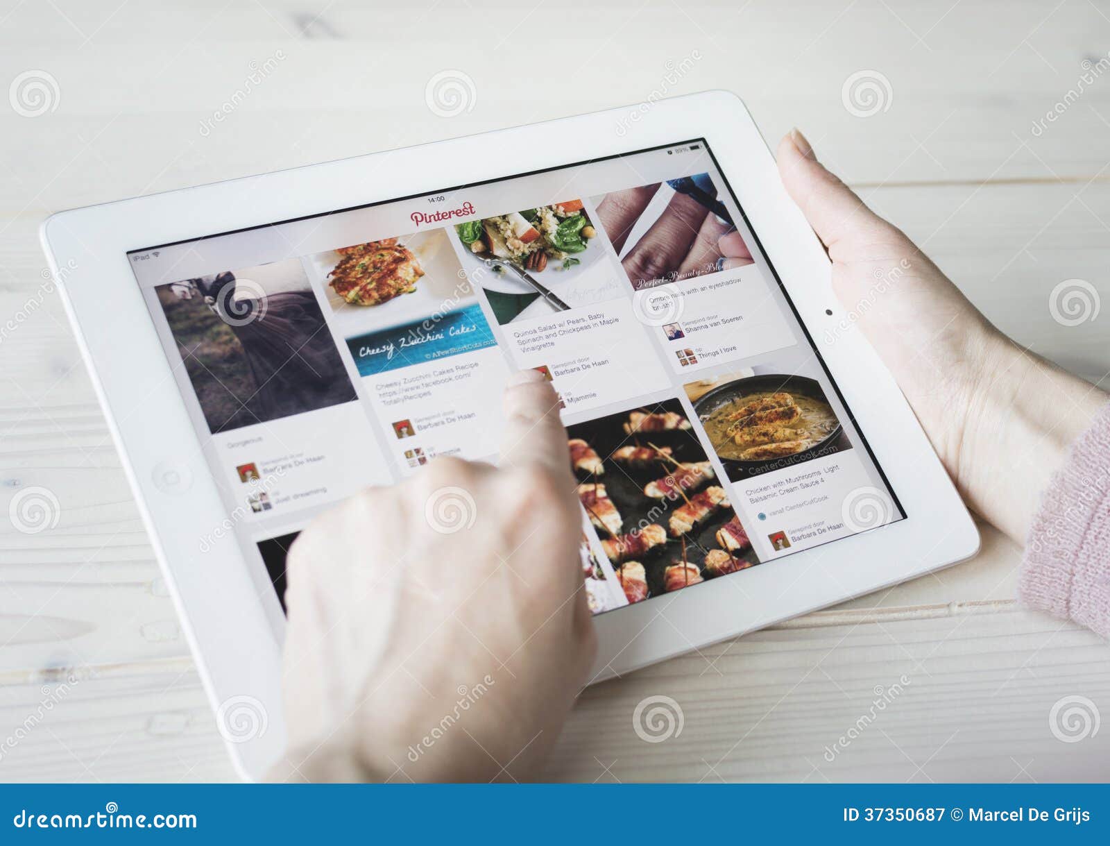 Using Pinterest on iPad editorial photography. Image of events 37350687