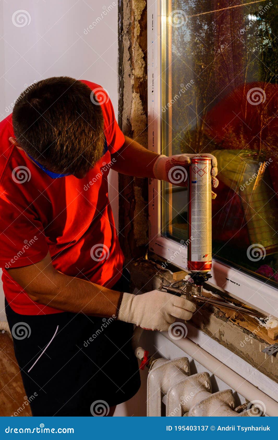 Using Polyurethane Foam To Fill The Gaps During The Installation Of The