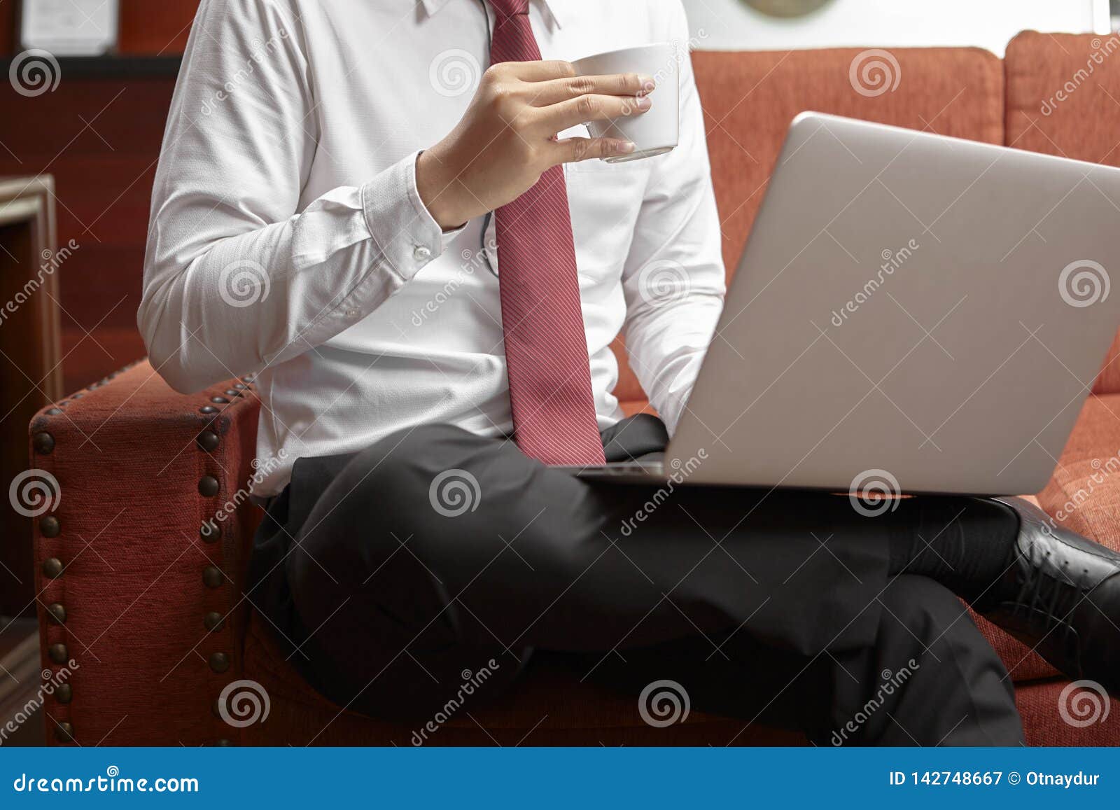 usinglaptop inside cafe