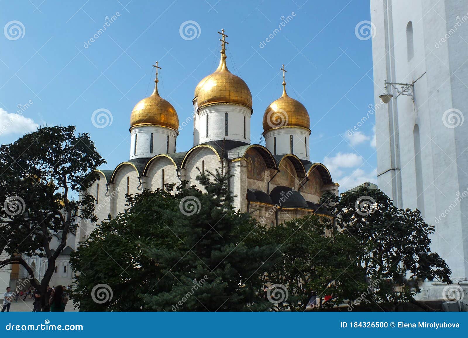 uspensky sobor the cathedral of the assumption in sobornaya square kremlin moscow