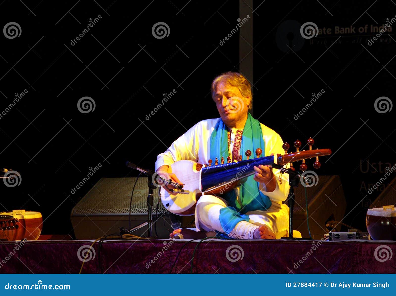 Ustad Amjad Ali Khan Performs at Bahrain, Nov 2012 Editorial