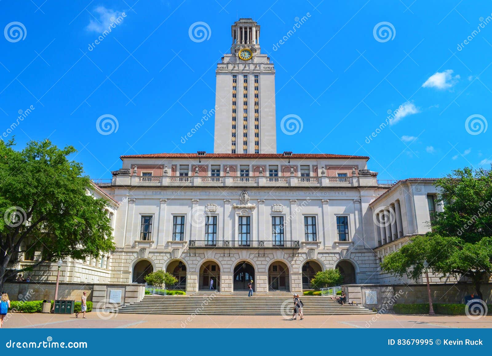 Ut Turm An Der Universitat Von Texas Austin College Campus Redaktionelles Bild Bild Von Kursteilnehmer Borduhr 83679995