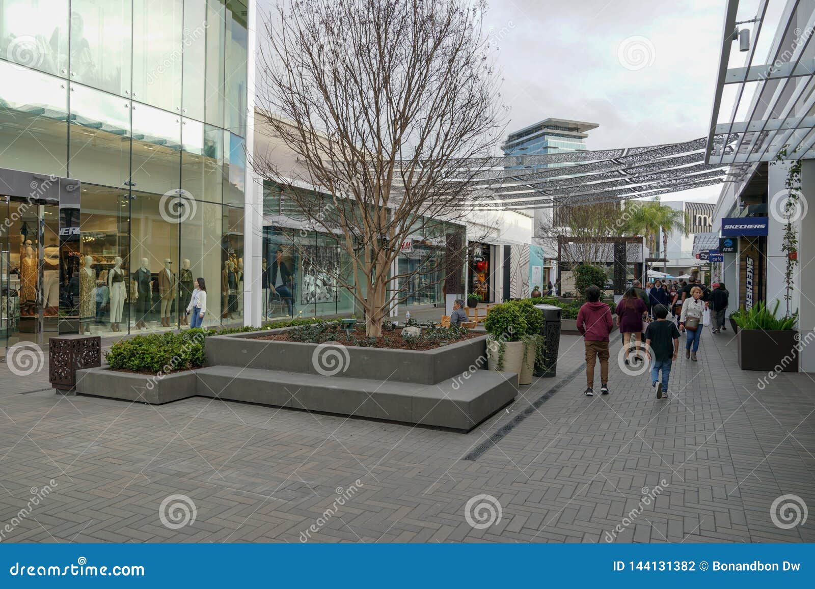 UTC Westfield Shopping Mall at University Town Centre .Outdoor shopping  center with upmarket chain retailers, a movie theater, restaurants. .La  Jolla, San Diego, California, USA. March 23rd, 2019 Stock Photo - Alamy